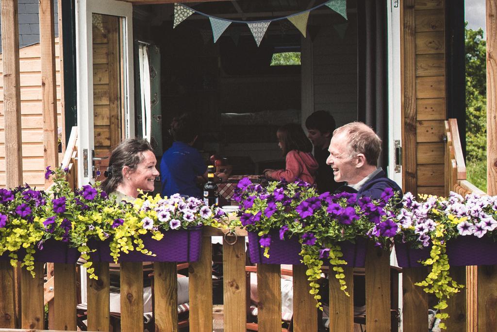 Burren Glamping Villa Kilfenora ภายนอก รูปภาพ